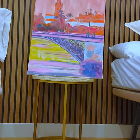Oasis Suites Fernando IV Sevilla Eksteriør billede