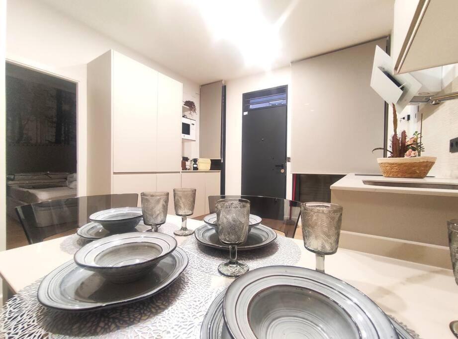 Oasis Suites Fernando IV Sevilla Eksteriør billede