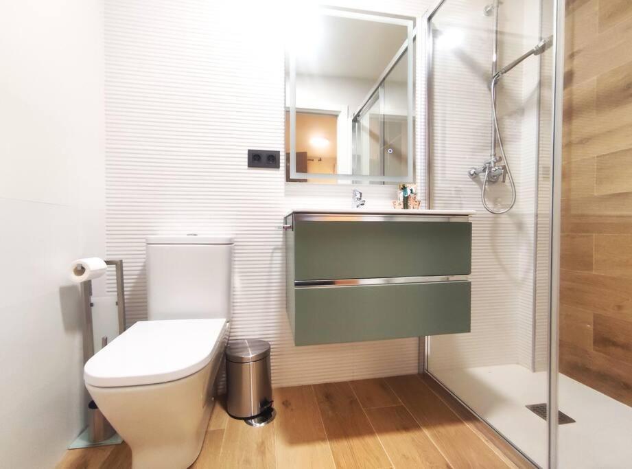 Oasis Suites Fernando IV Sevilla Eksteriør billede